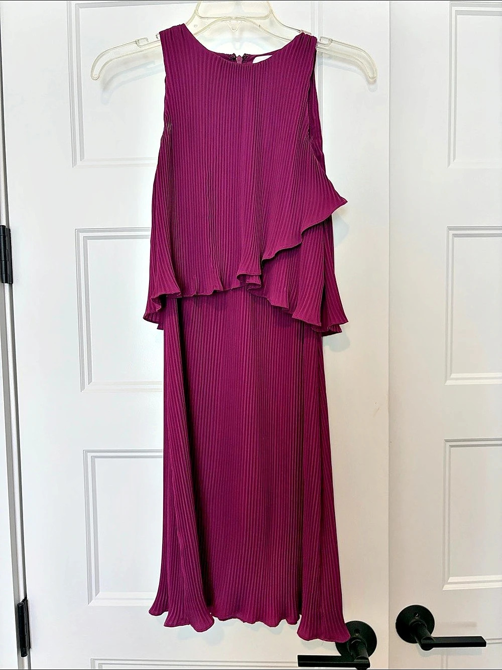 ALI & JAY Pleated Maxi Dress in Purple Like New